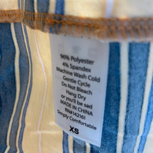 Lularoe Irma Half Sleeve Tunic High Low Polyester Blend Sz XS Black Teal Yellow - Picture 6 of 7